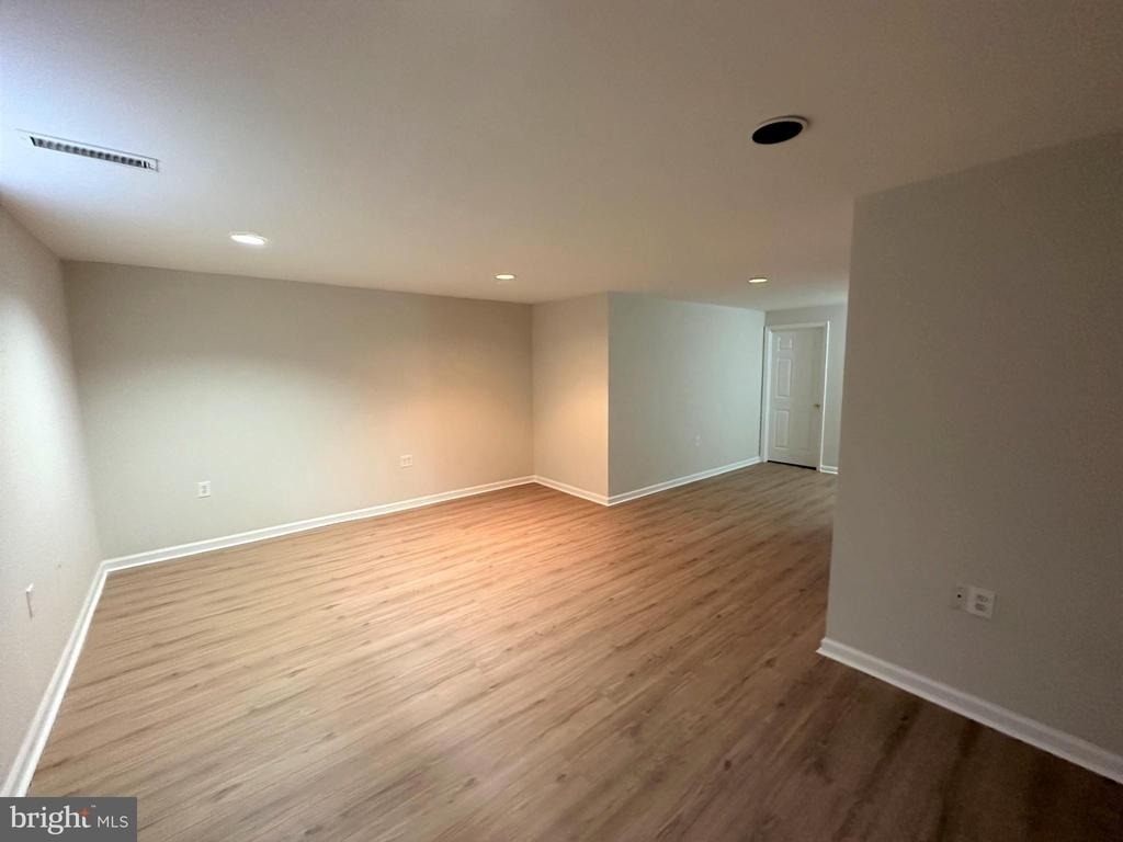 7822 Brookview Court - Photo 25