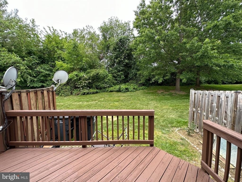 7822 Brookview Court - Photo 28