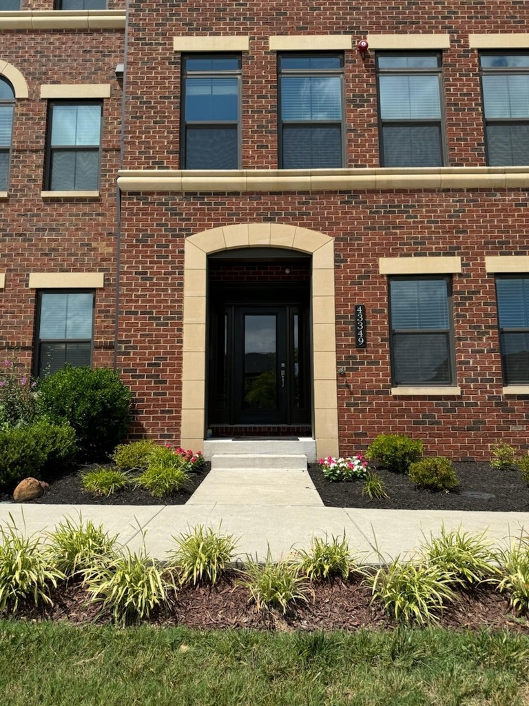 43349 Stadium Terrace - Photo 30
