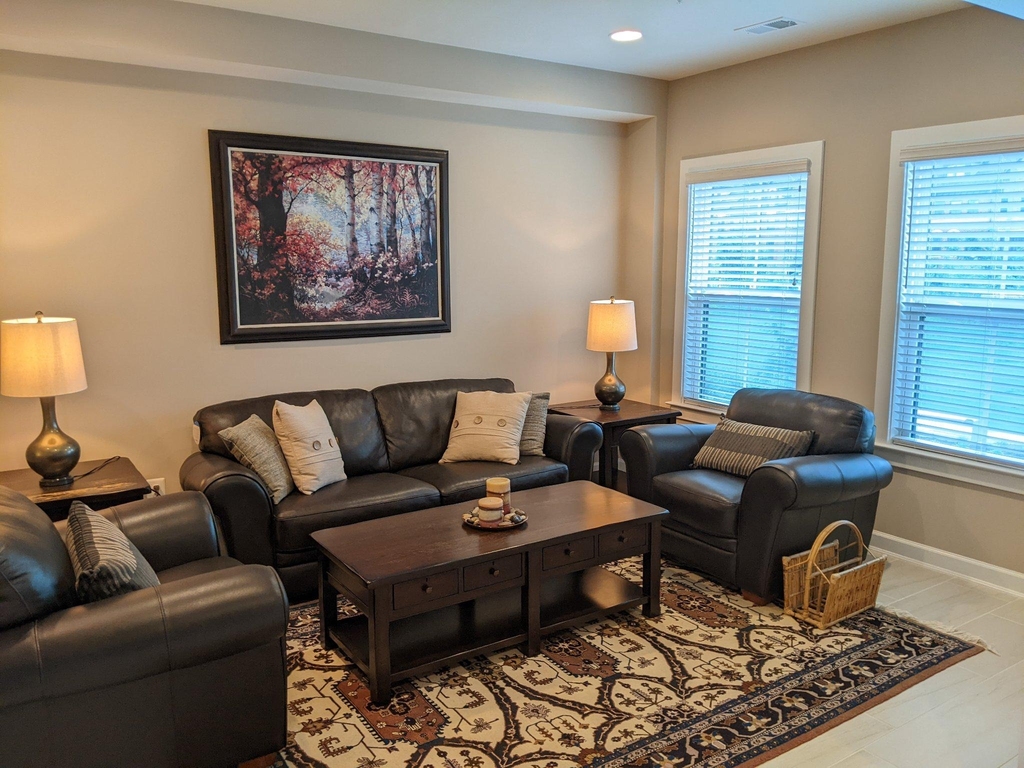 43349 Stadium Terrace - Photo 4