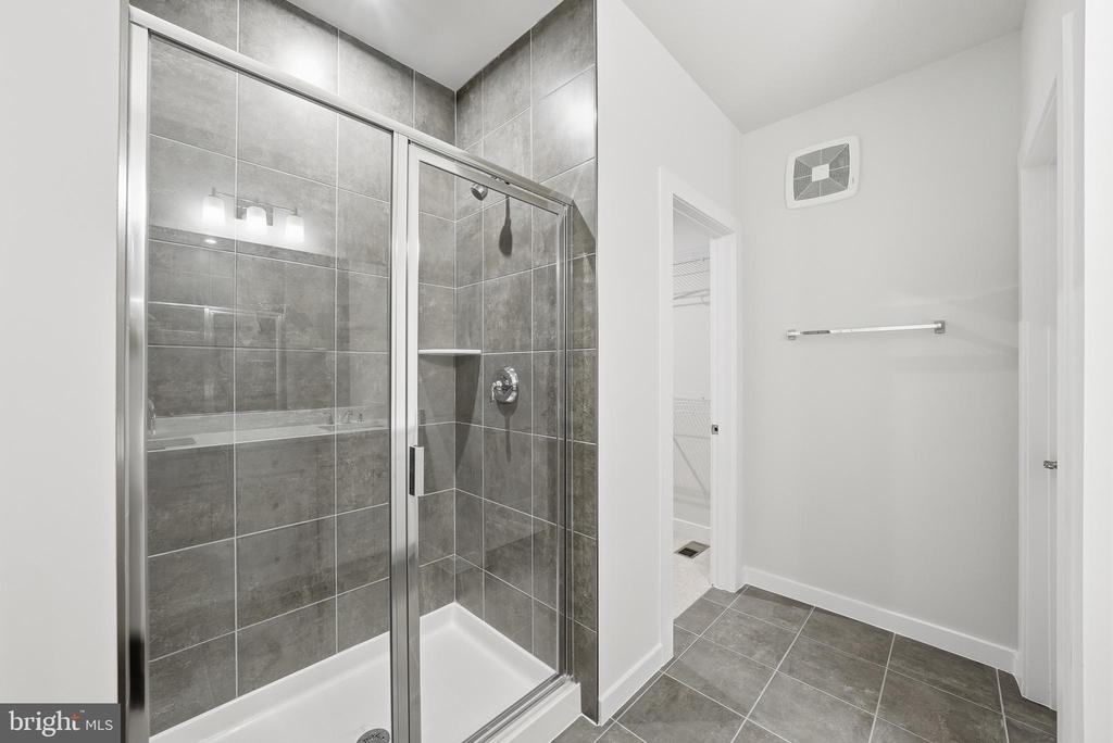 43732 Transit Square - Photo 9