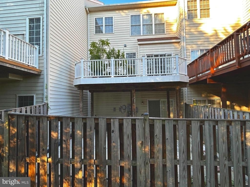 25285 Nesting Square - Photo 2