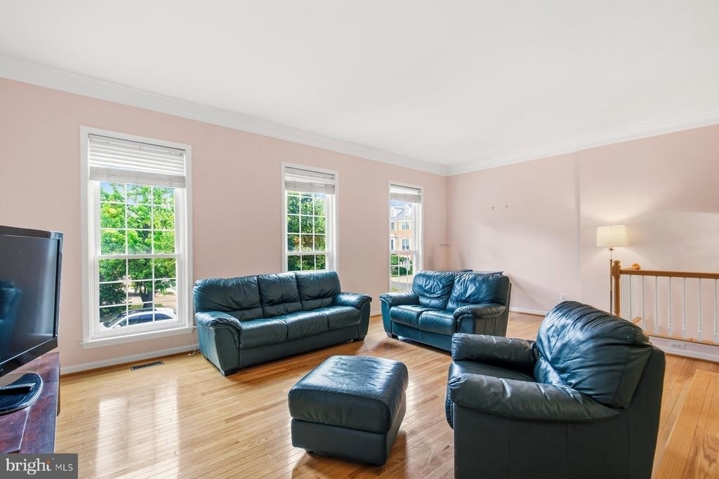 20866 Trinity Square - Photo 7
