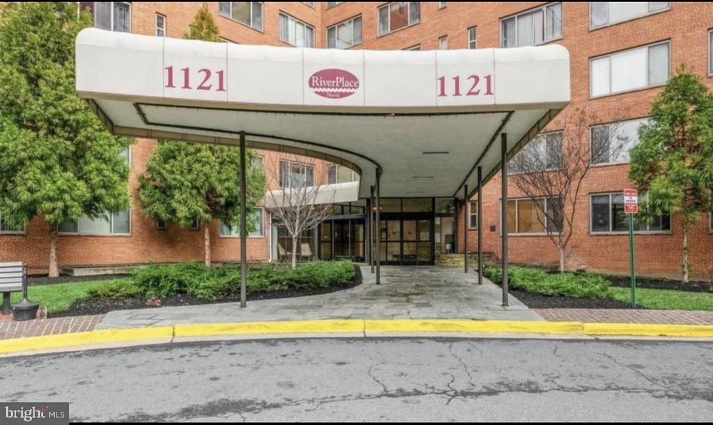 1121 Arlington Boulevard - Photo 18