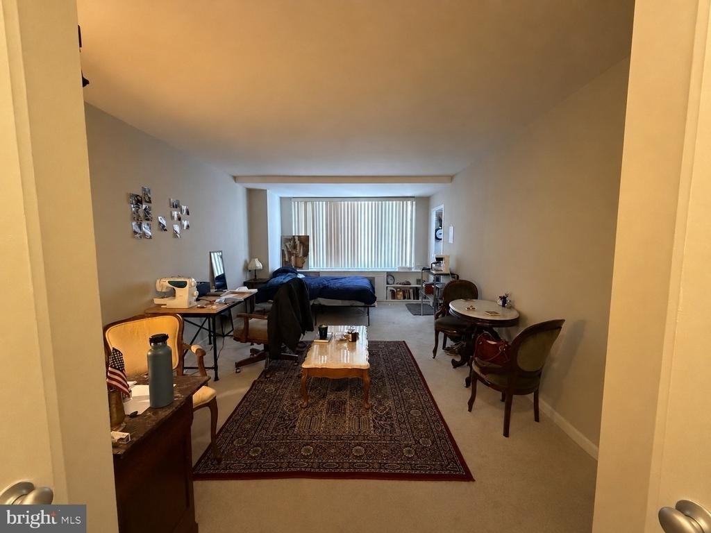 1121 Arlington Boulevard - Photo 3