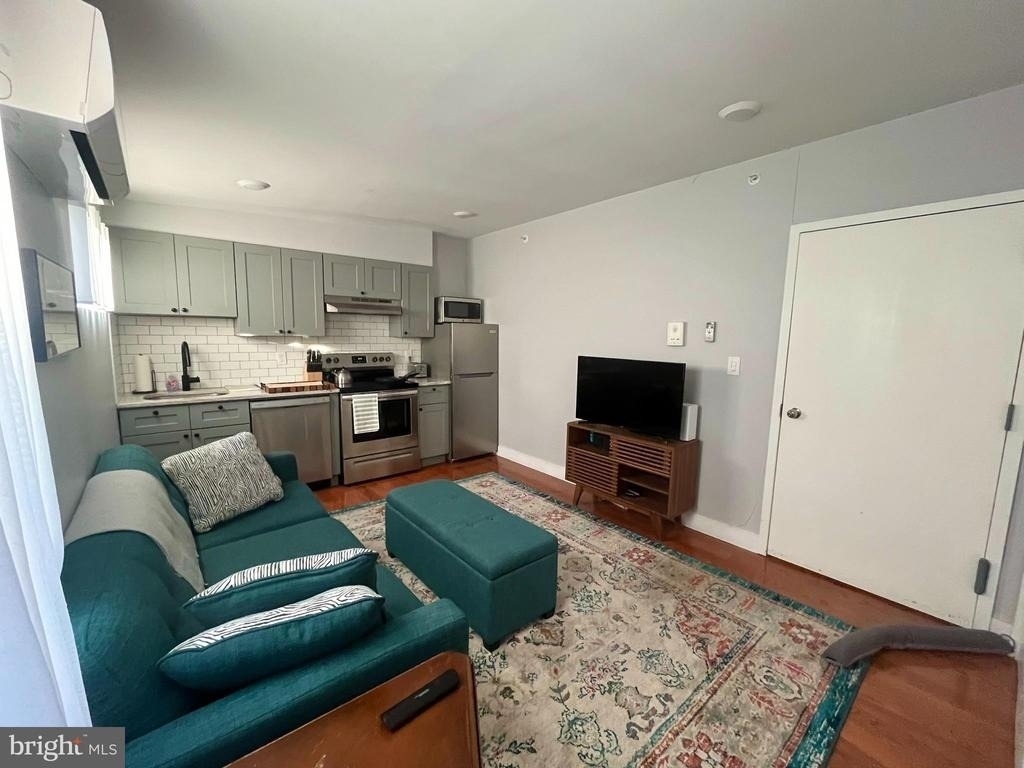 4508 Walnut Street - Photo 3