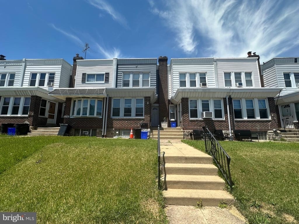 6250 Erdrick Street - Photo 0