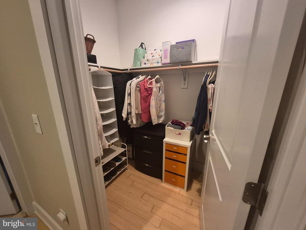 2544 Montrose Street - Photo 18