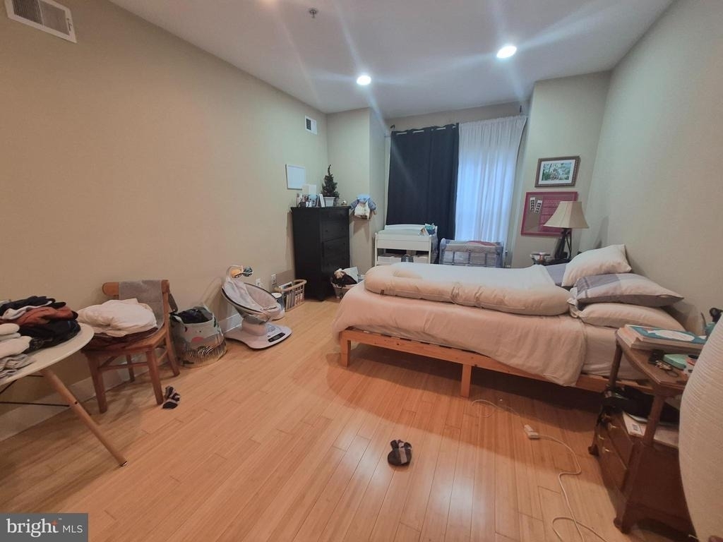 2544 Montrose Street - Photo 16