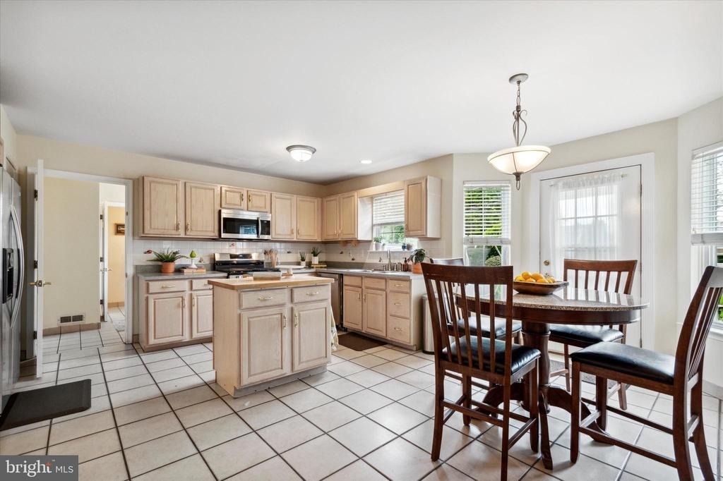 201 Pine Avenue - Photo 11