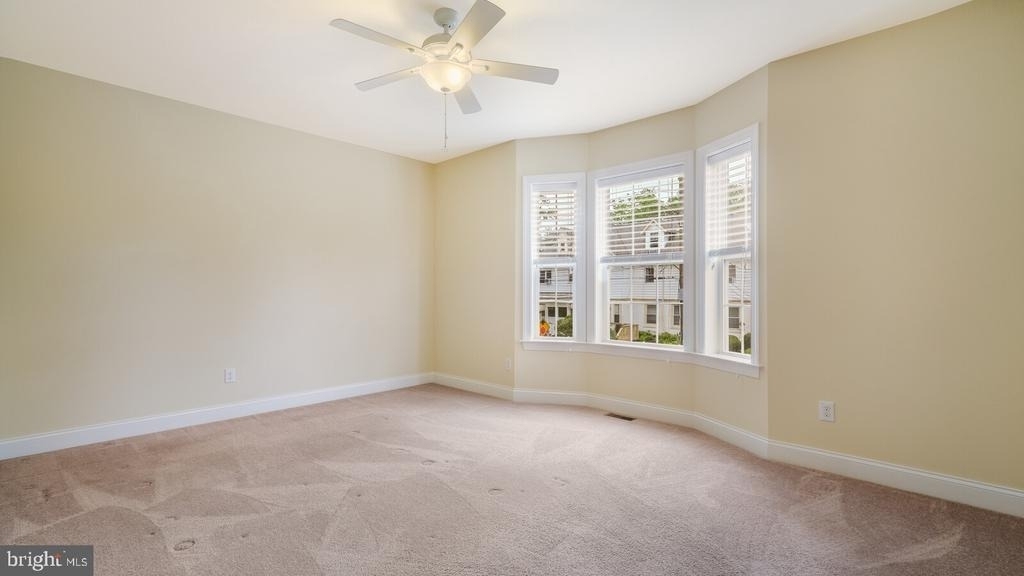 831 N Jackson Street - Photo 15