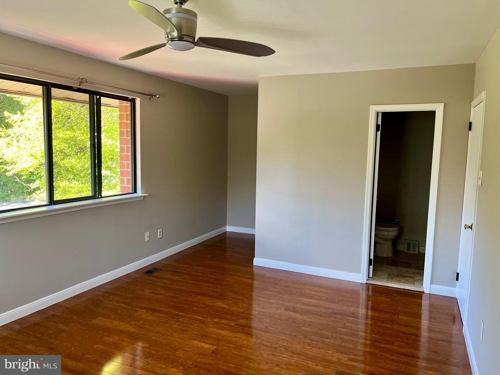 306 Worthington Drive - Photo 10