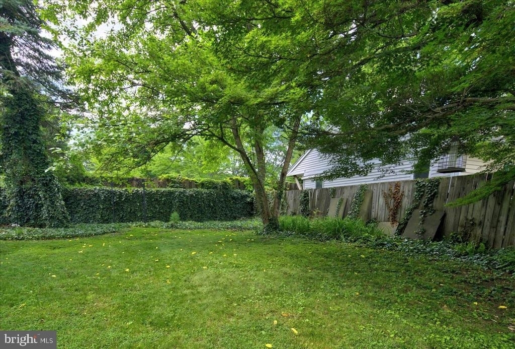 14 W Delaware Avenue - Photo 30