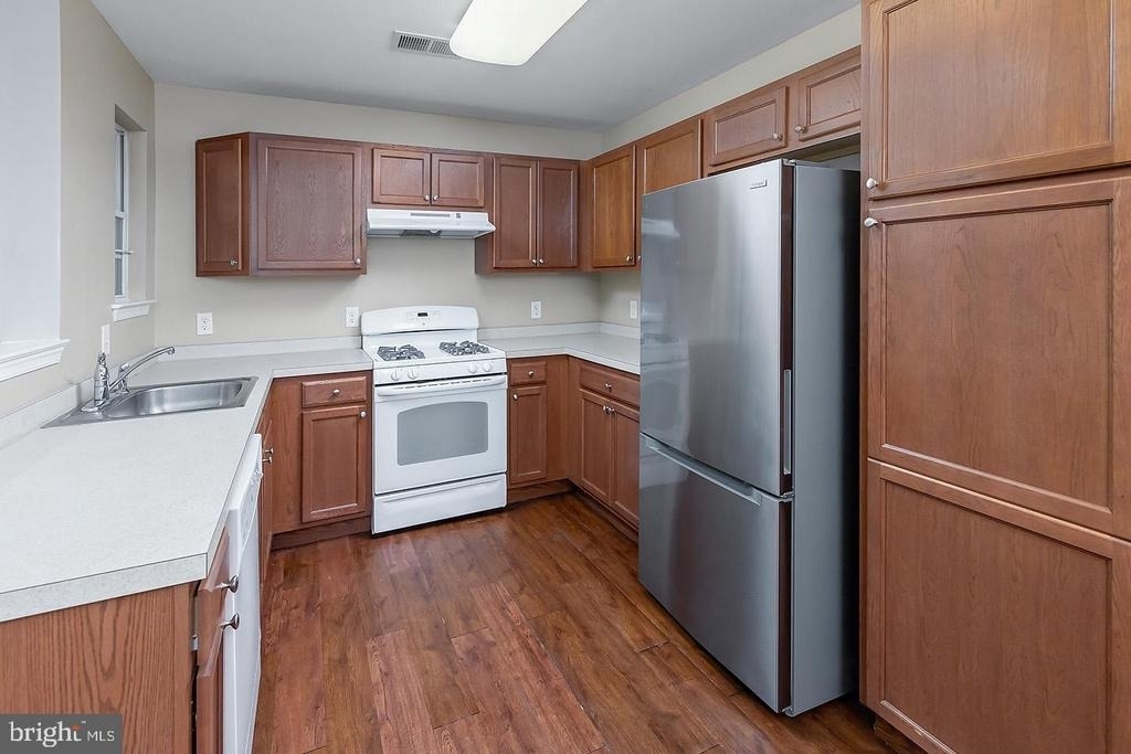 1122 Tristram Circle - Photo 7