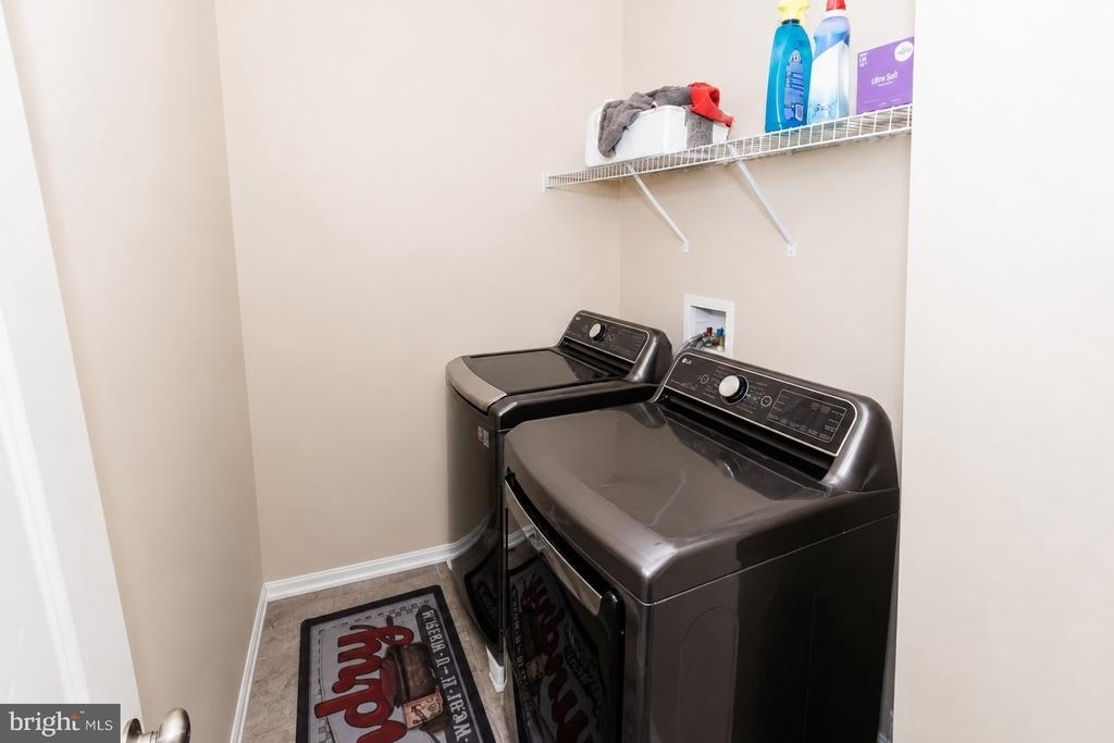 9203 Rice Avenue - Photo 35