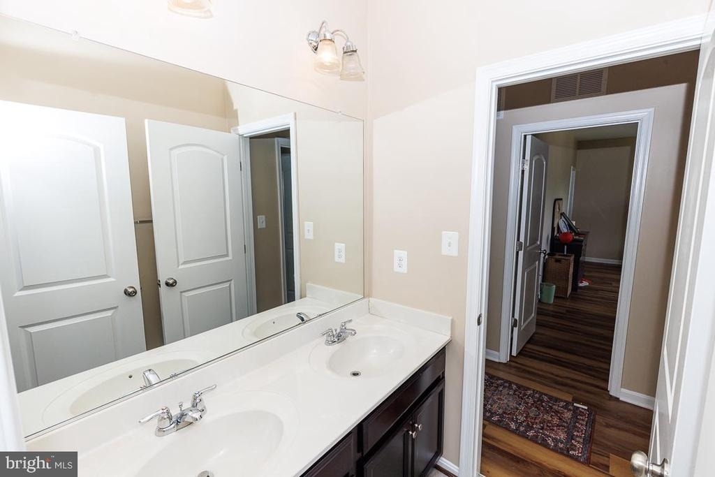 9203 Rice Avenue - Photo 32