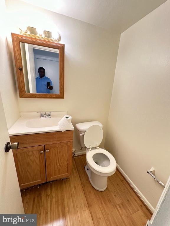 8205 Canning - Photo 20
