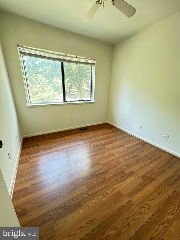 8205 Canning - Photo 7