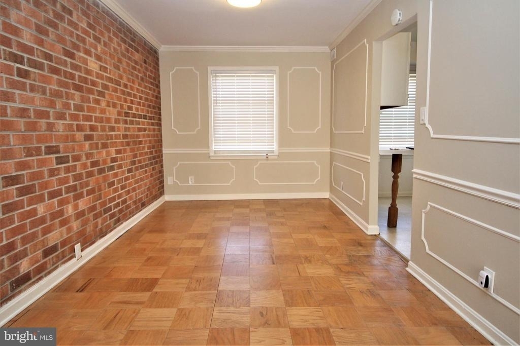 6008 Westchester Park Drive - Photo 5