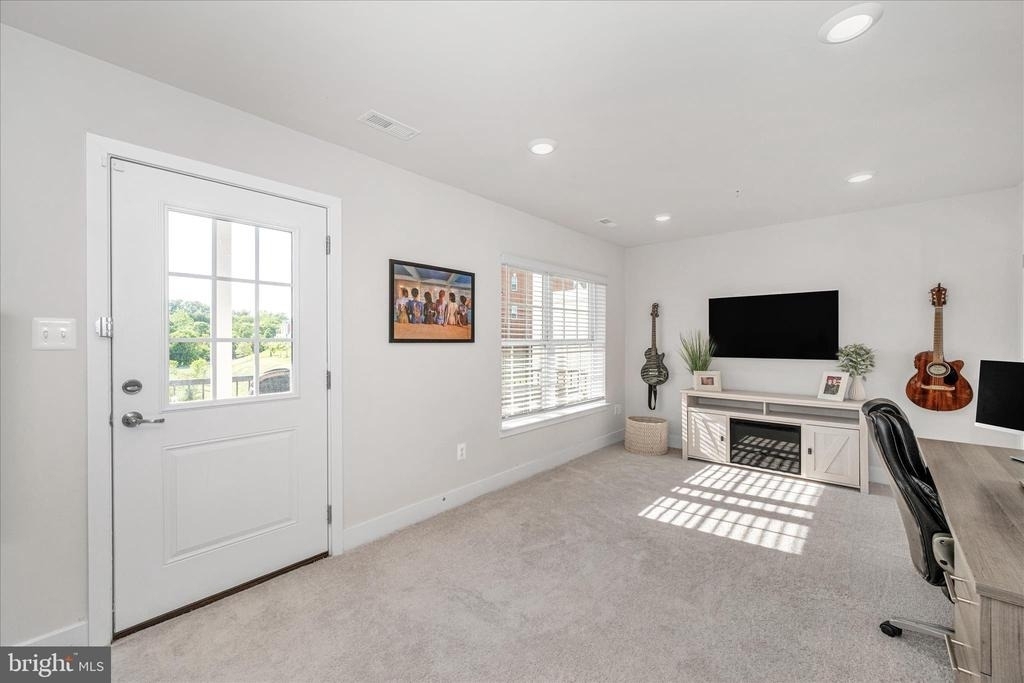 7963 Potter Place - Photo 42