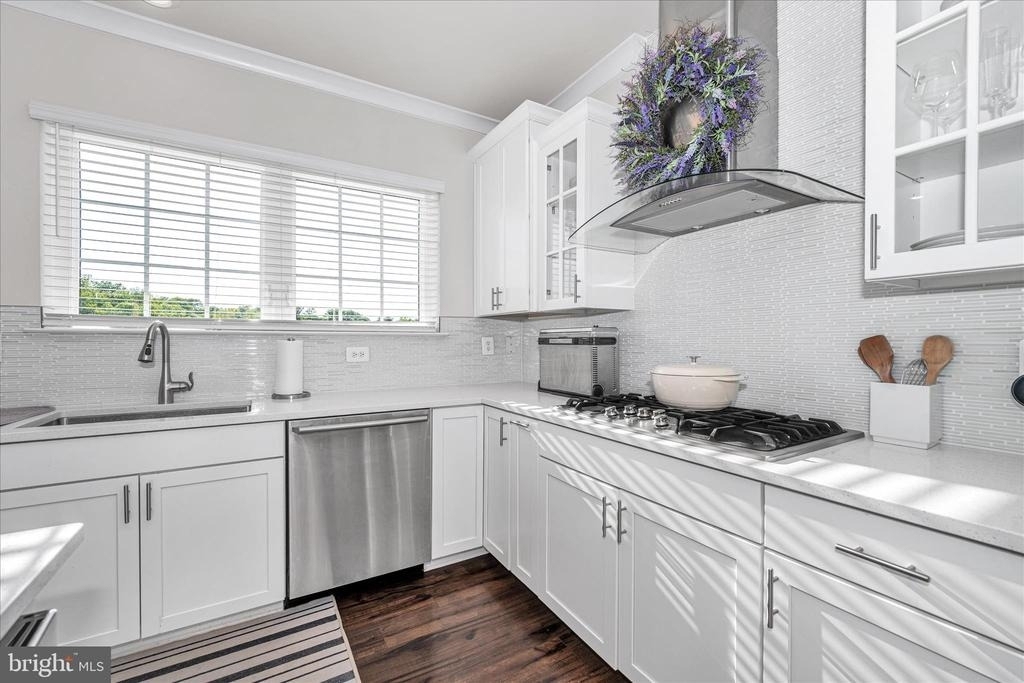 7963 Potter Place - Photo 15