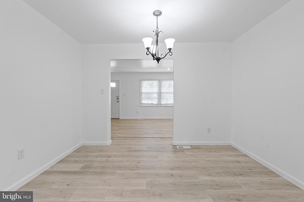 322 Harlan Square - Photo 8