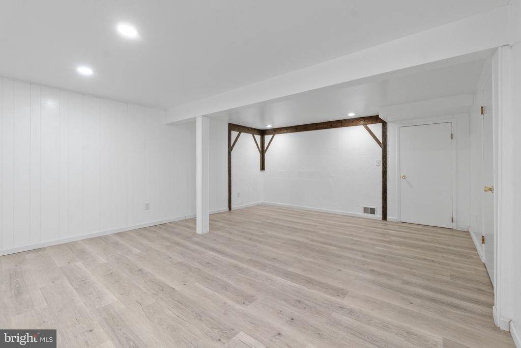 322 Harlan Square - Photo 28