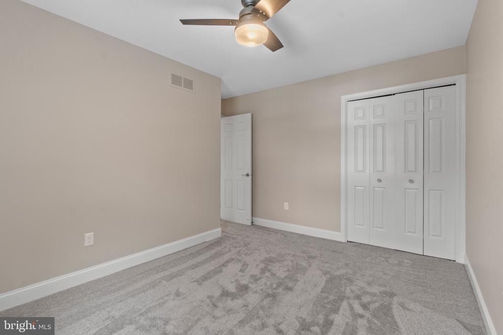 322 Harlan Square - Photo 22