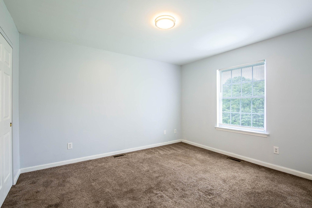 3908 Love Avenue - Photo 10