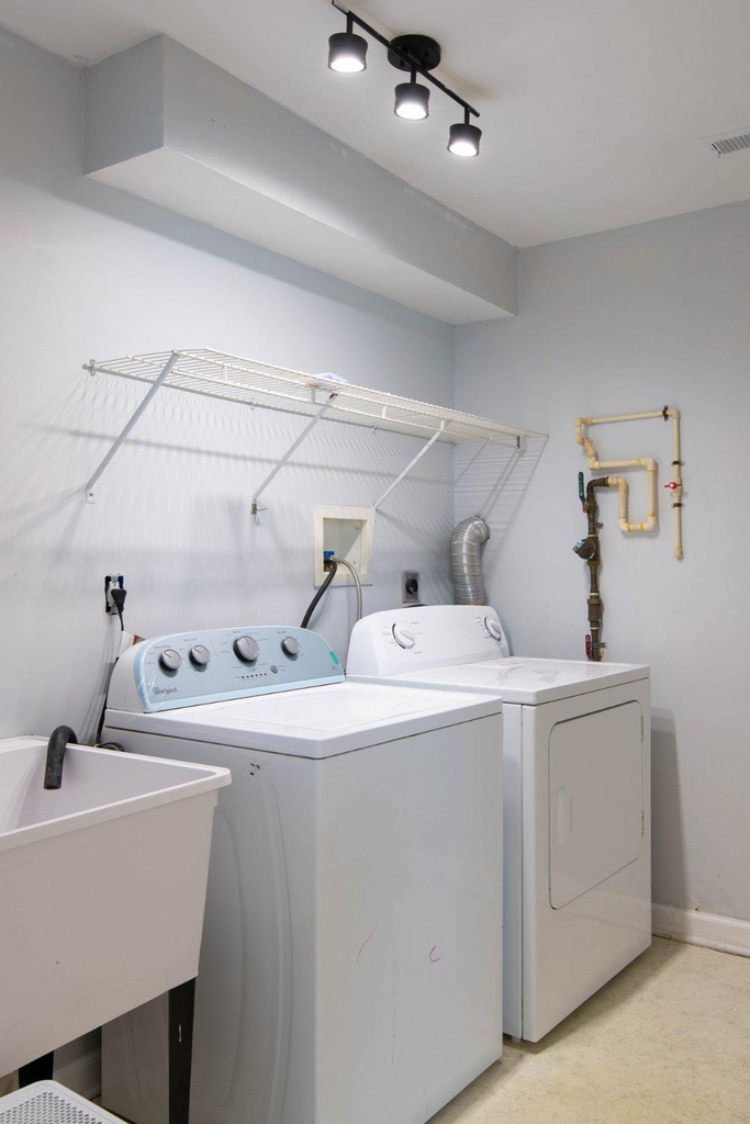 3908 Love Avenue - Photo 17