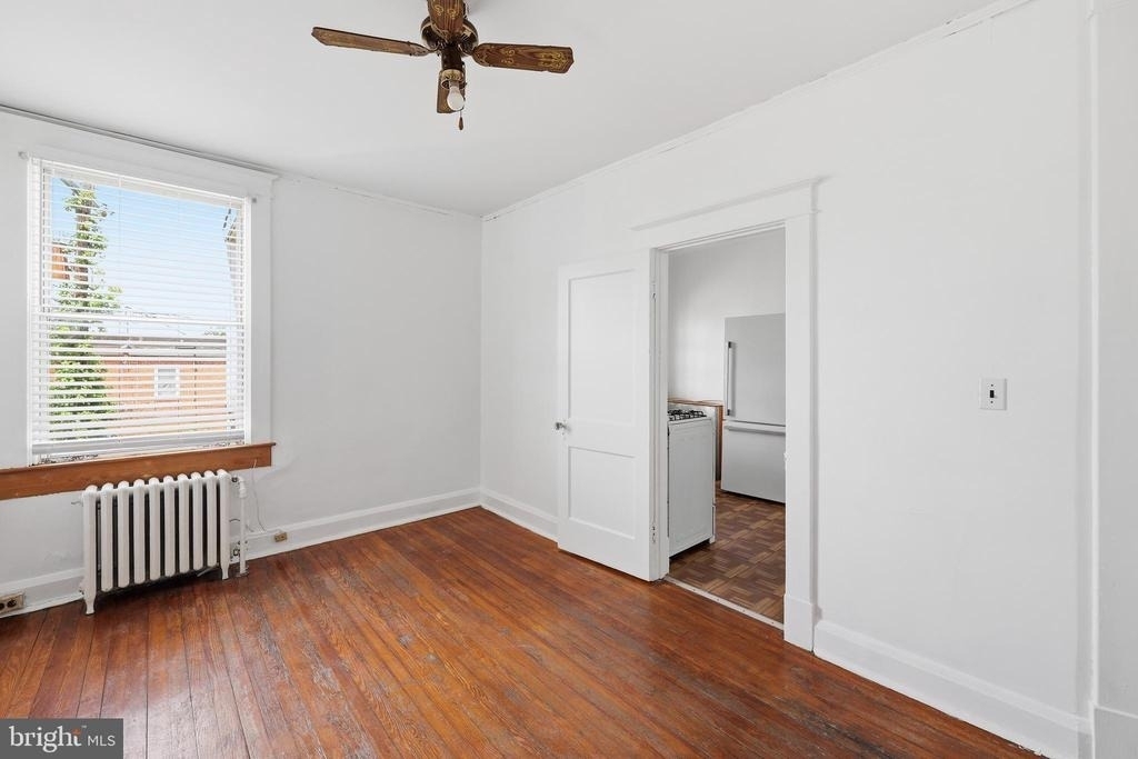 3202 Cliftmont Avenue - Photo 11