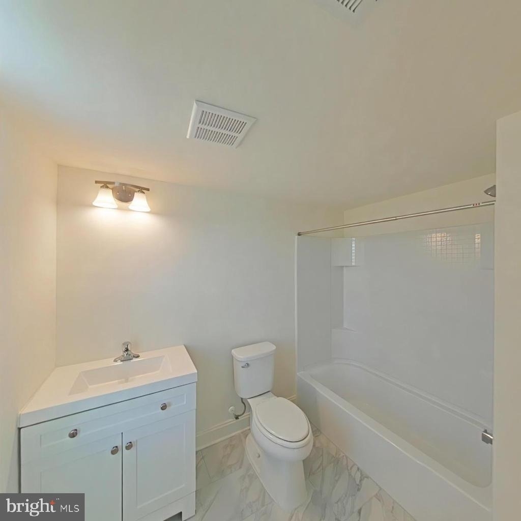 1445 Carrick Court - Photo 5