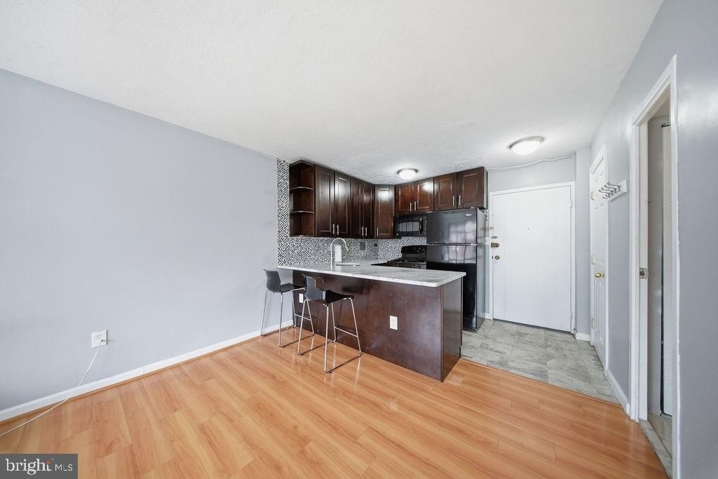 922 24th Street Nw - Photo 1