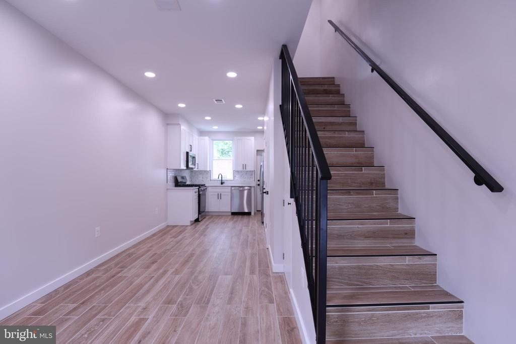 2039 Rosedale Street Ne - Photo 1