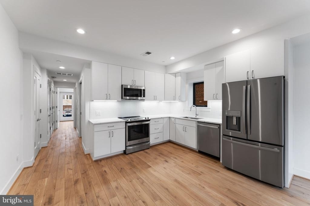 2217 40th Street Nw - Photo 2
