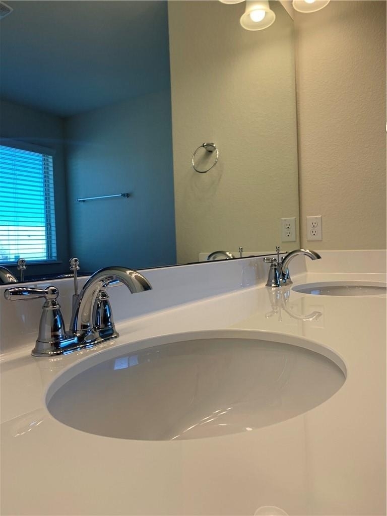 3436 Rooba St - Photo 13