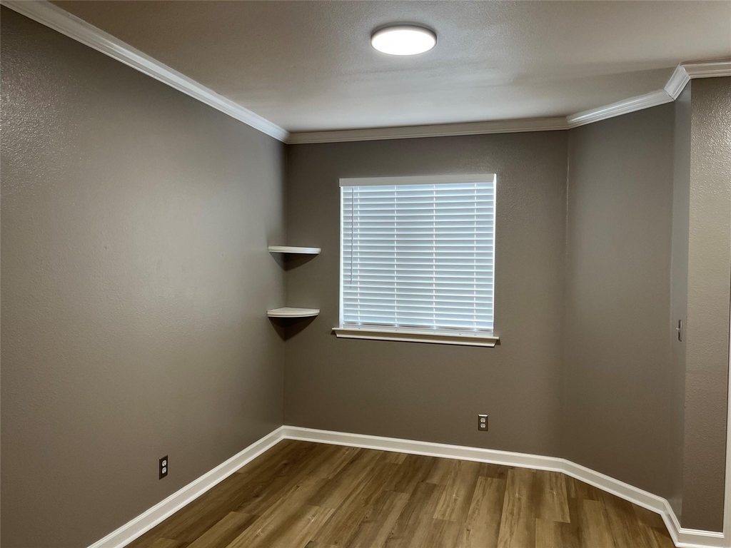 15106 Chamberlain Ct - Photo 3