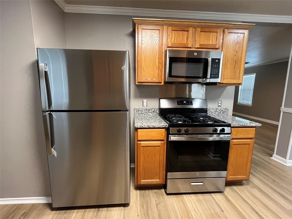 15106 Chamberlain Ct - Photo 8