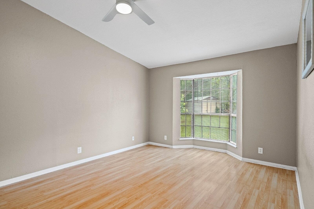 1601 Faro Dr - Photo 10