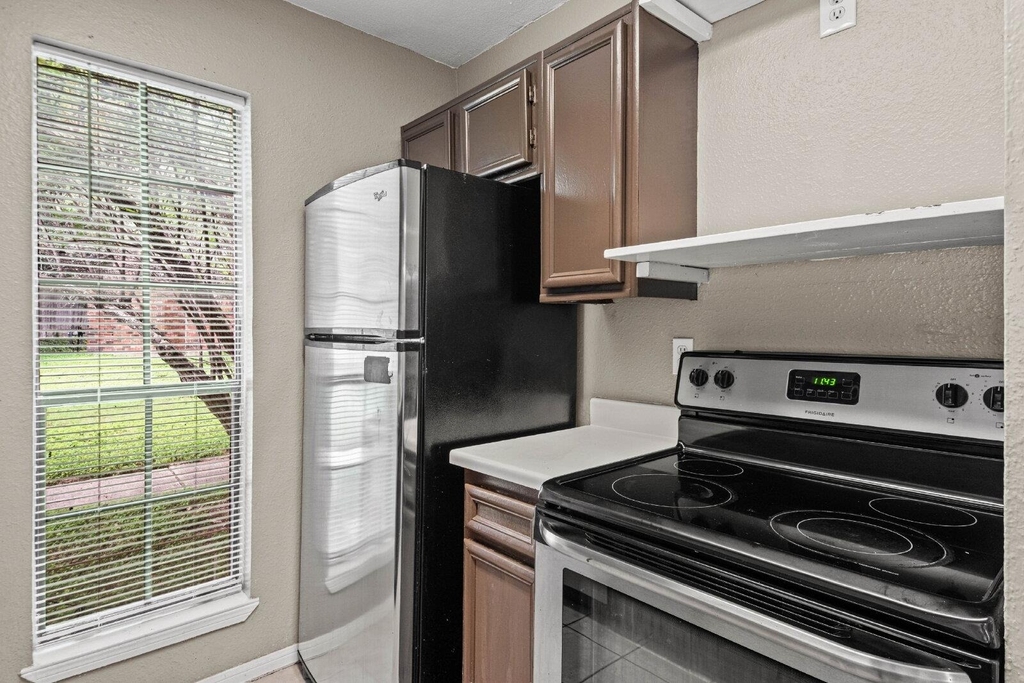 1601 Faro Dr - Photo 9
