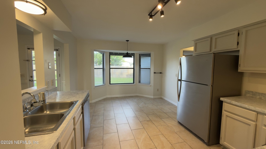 7914 Longshadow Court - Photo 3