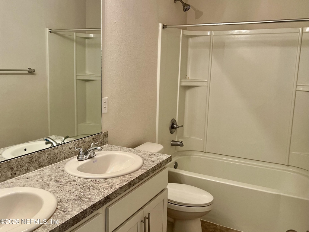 12591 Lake Taylor Lane - Photo 13