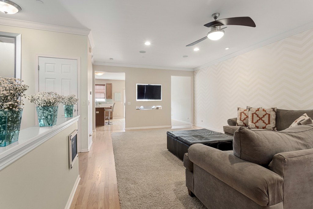 106 Creekbend Court - Photo 1