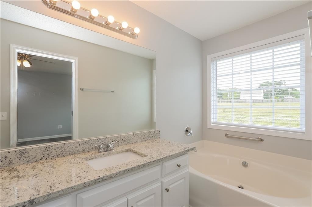 1303 Princess Drive - Photo 10