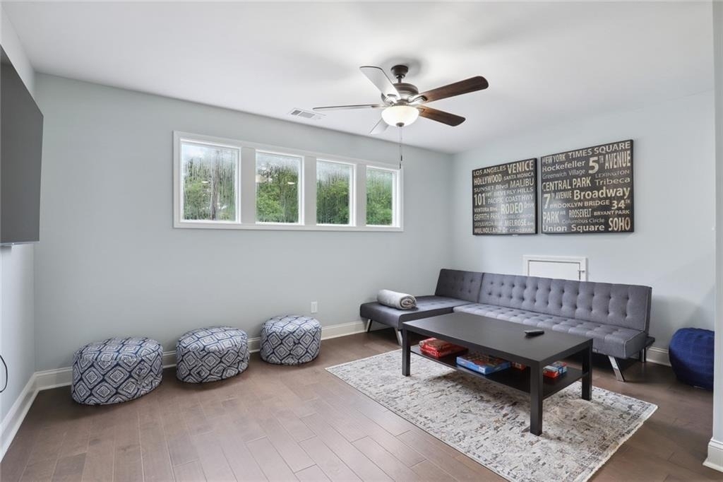 257 Birch Street - Photo 12