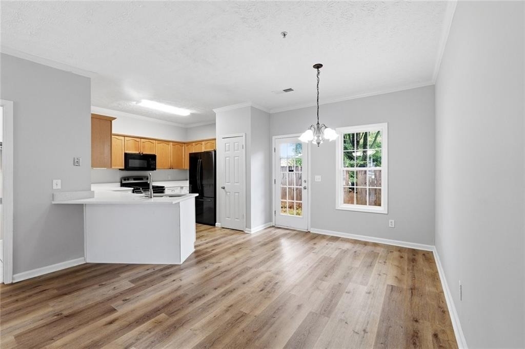 5072 Leeshire Trace - Photo 9