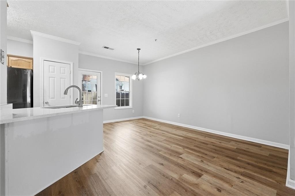 5072 Leeshire Trace - Photo 8