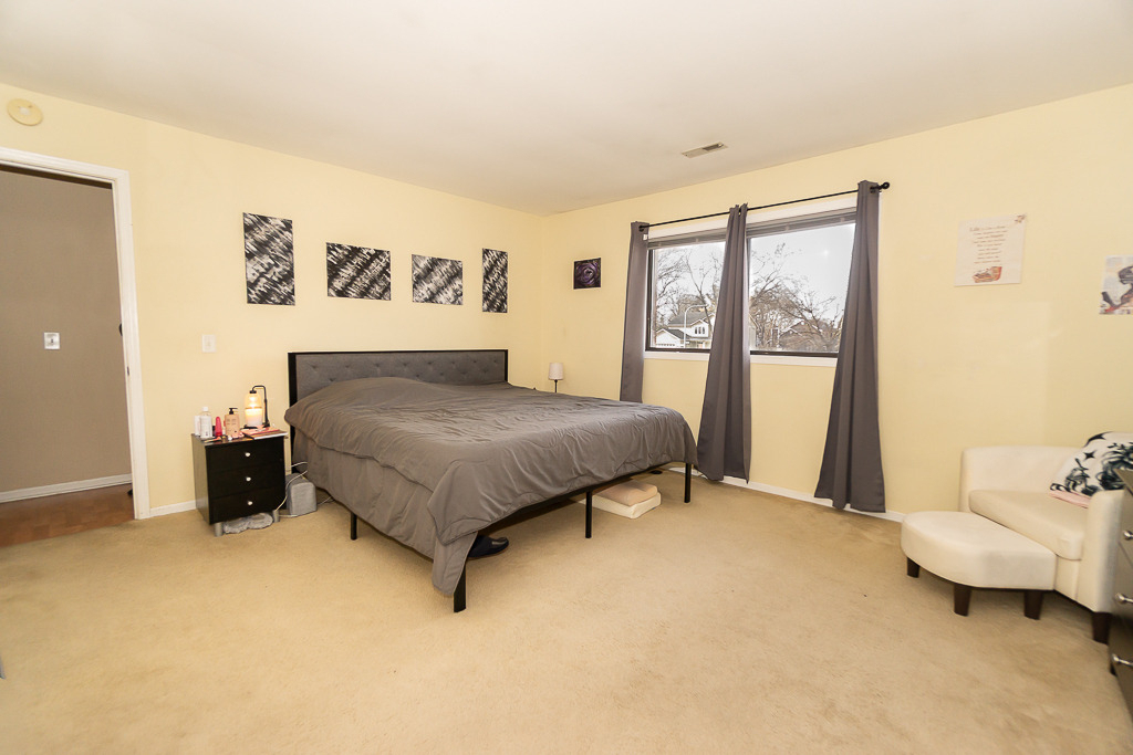 381 S Collins Street - Photo 7