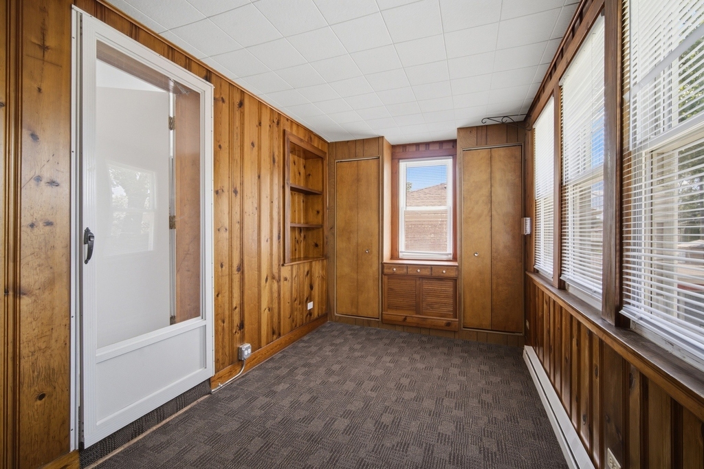 7314 N Crawford Avenue - Photo 11