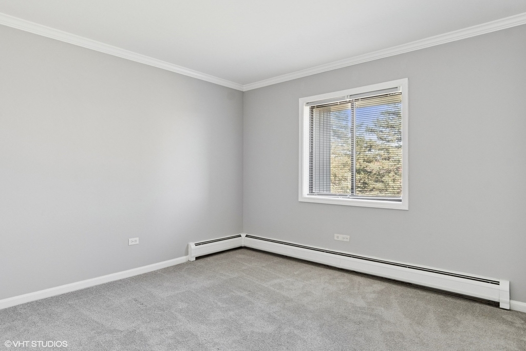 114 E Bailey Road - Photo 5